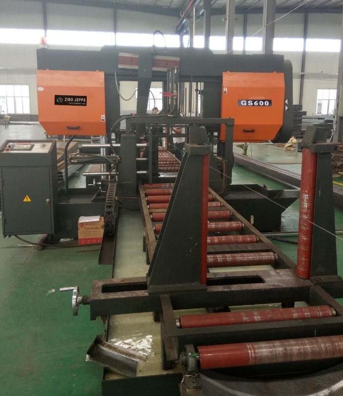 GS600 Superb Machine Automatic CNC Band Saw Machine Metal Cutting