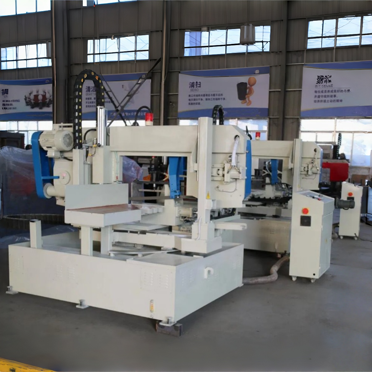 GKX-300 Horizontal Band Sawing Machine Automatic Corner Feed with Core Motor Component for Band Slicing